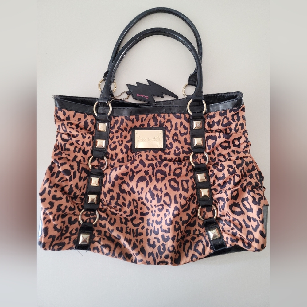 Betsey Johnson Betseyville Oversized Hobo Purse Bag Brown Leopard EUC